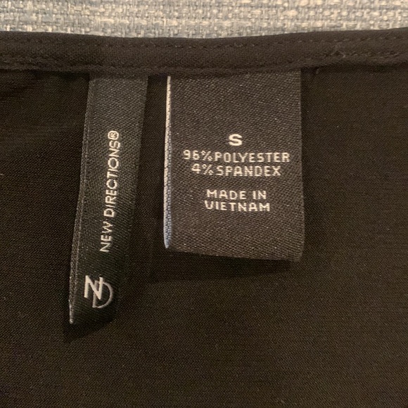 New Directions Black Sz S Top w/3/4 sleeves - Picture 5 of 6